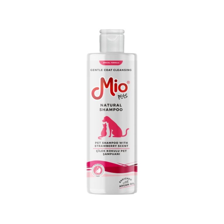 Shampo për mace dhe qen me aromë luleshtrydhesh – Mio Pets Natural Shampoo (250 ml)